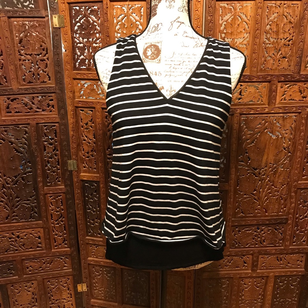3 for $15 White House Black Market Top